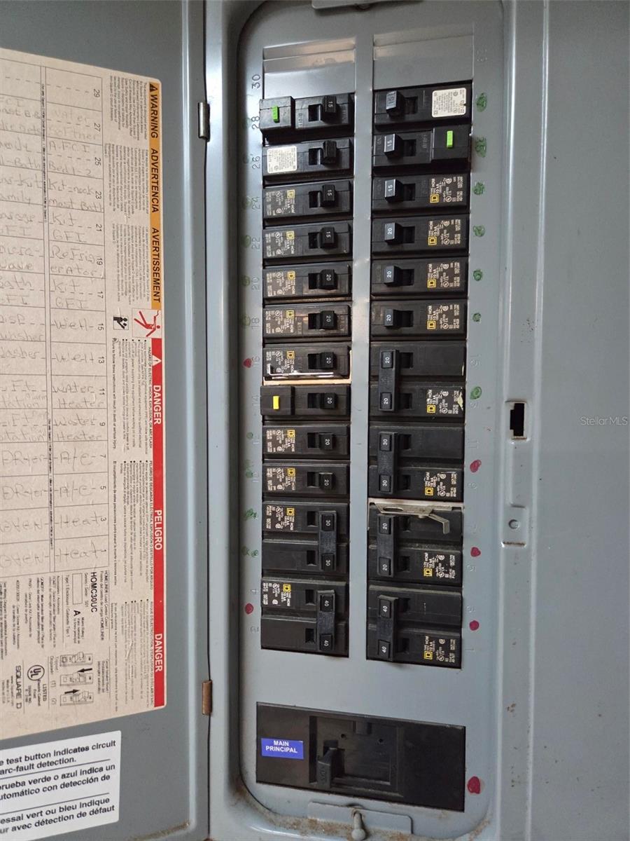 MOON LAKE ESTATES - Residential