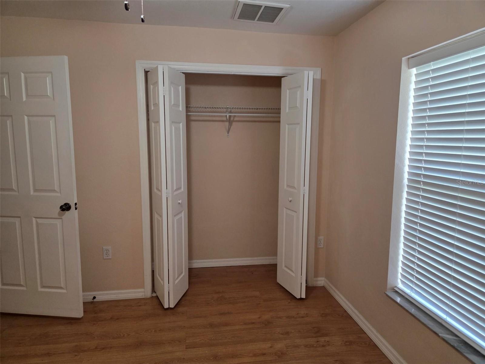 MOON LAKE ESTATES - Residential