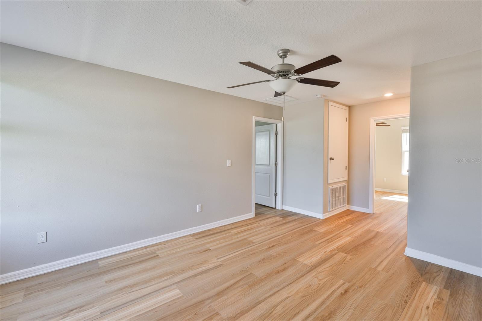 SOUTH CRK PH 2A 2B & 2C - Residential Lease