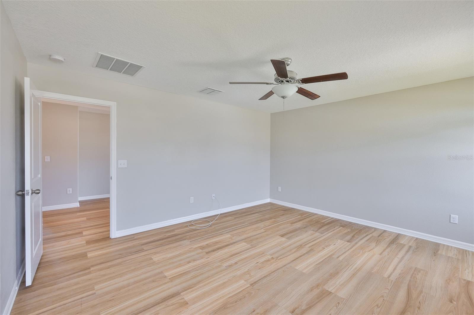 SOUTH CRK PH 2A 2B & 2C - Residential Lease