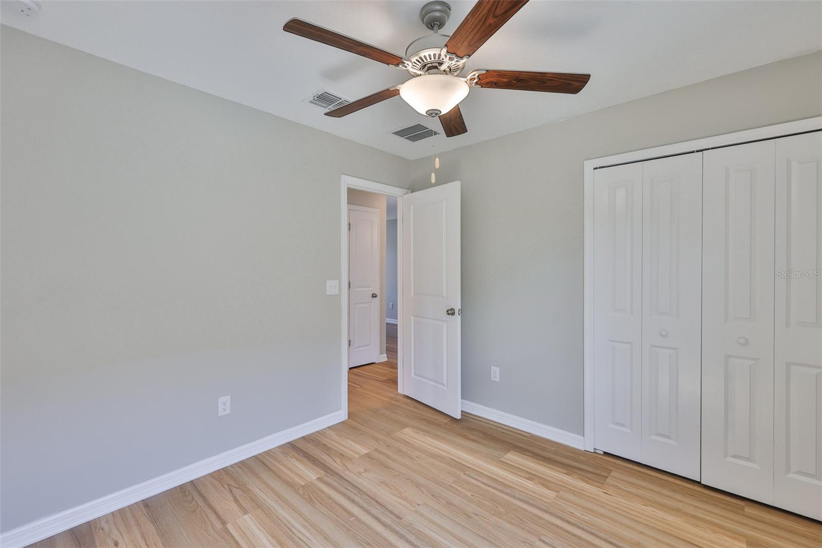 SOUTH CRK PH 2A 2B & 2C - Residential Lease