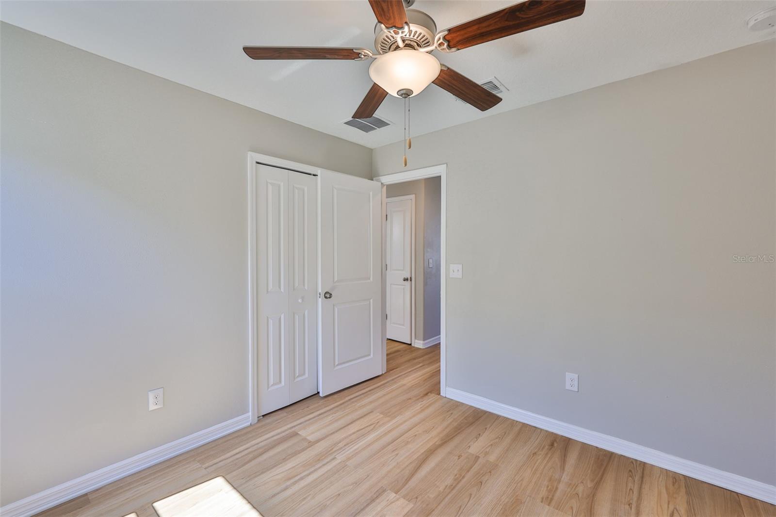 SOUTH CRK PH 2A 2B & 2C - Residential Lease