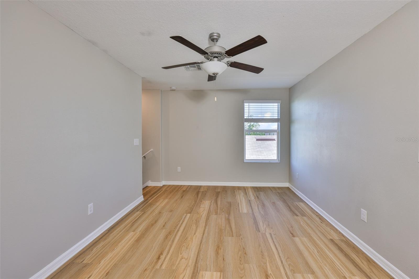 SOUTH CRK PH 2A 2B & 2C - Residential Lease