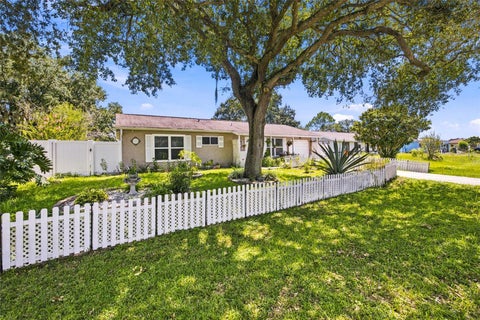 Tiny photo for 35 Hickory Track Way, Ocala, FL 34472 (MLS # OM731198)