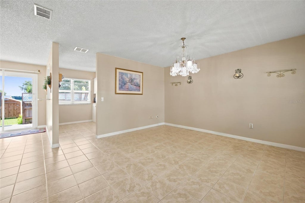 Photo of 35 Hickory Track Way, Ocala, FL 34472 (MLS # OM731198)