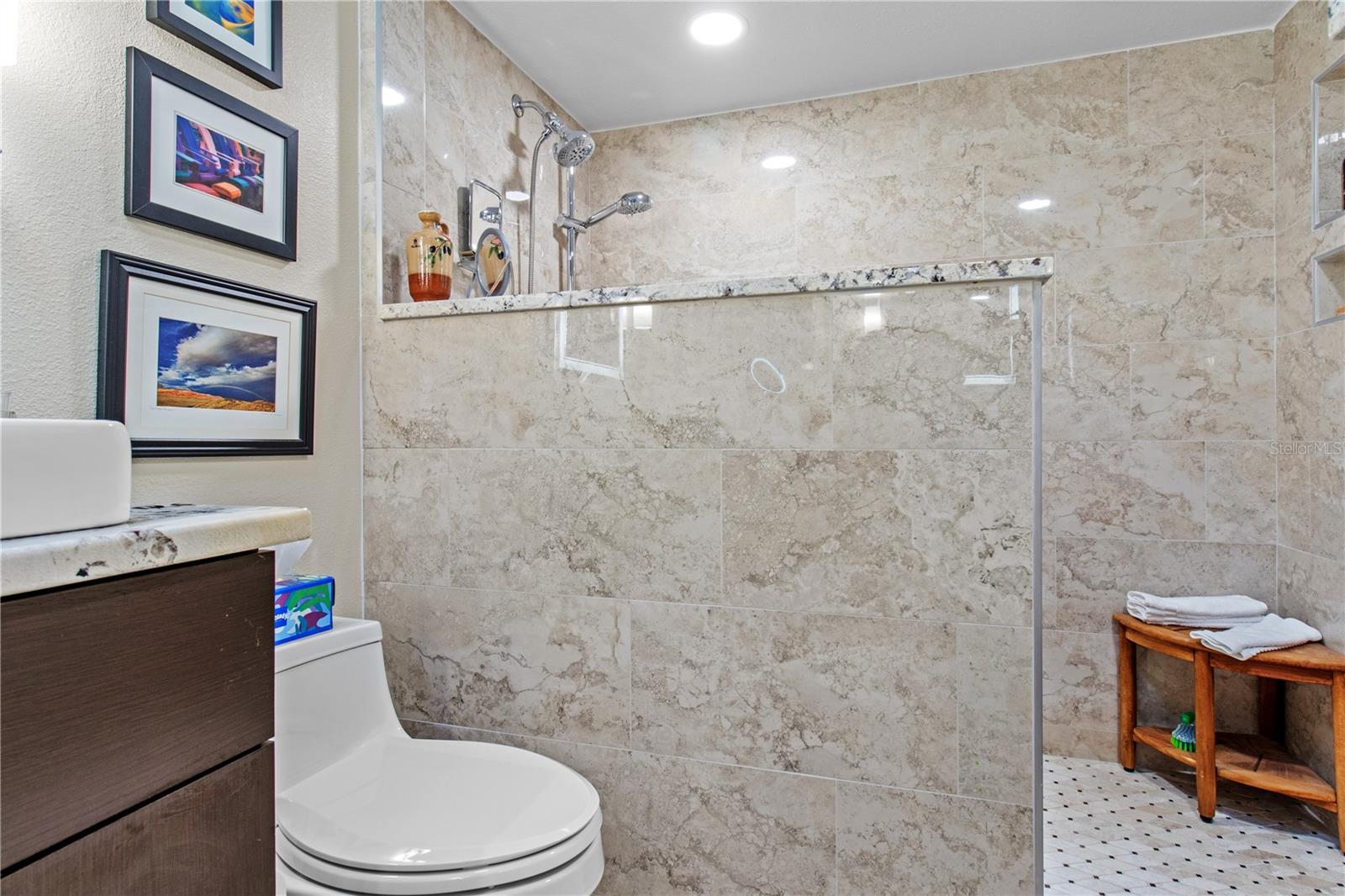 WELLINGTON AT SEVEN HILLS PH 6 - Residential