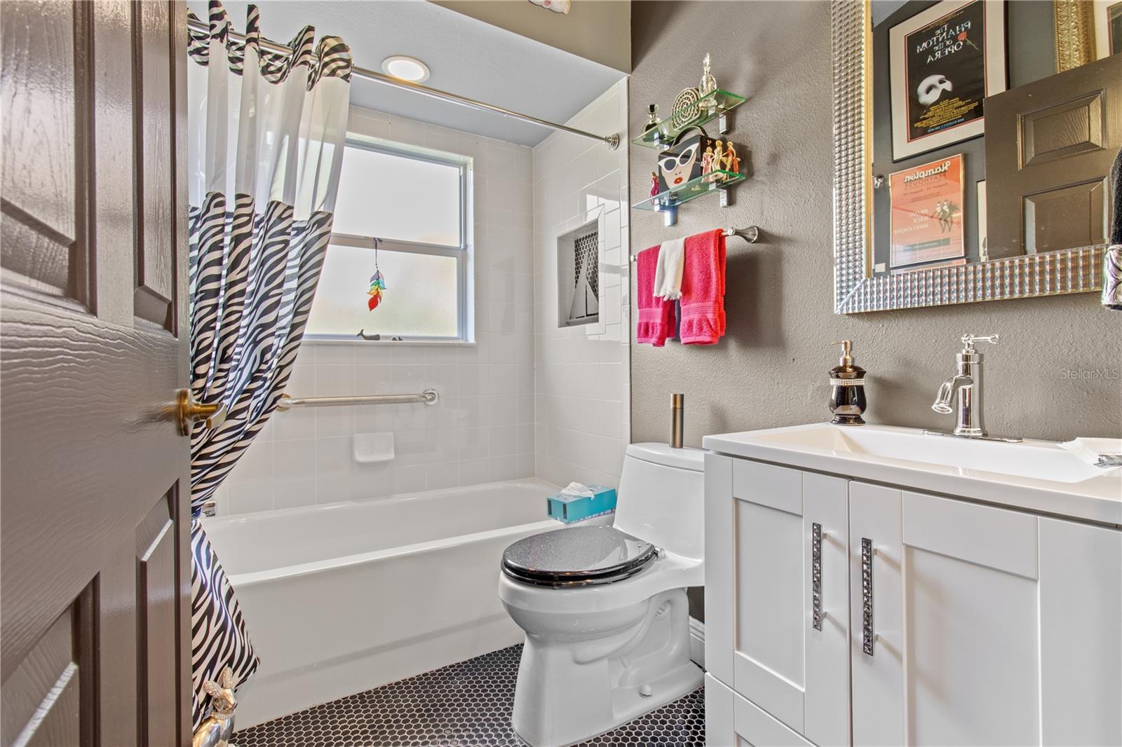 WELLINGTON AT SEVEN HILLS PH 6 - Residential