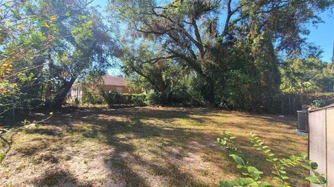 A home in TAMPA