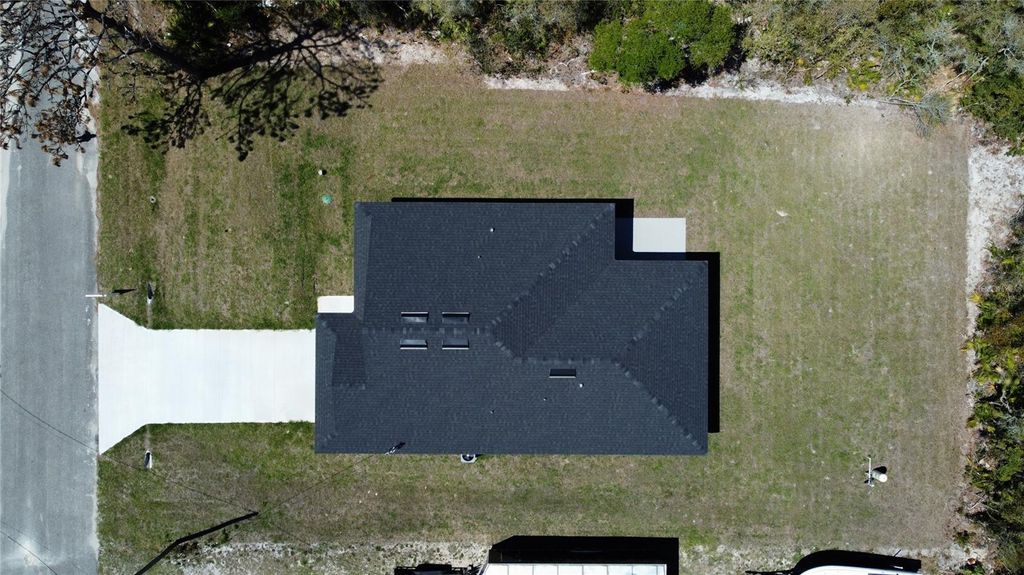 Photo of 5 Fisher Loop, Ocklawaha, FL 32179 (MLS # O6296118)