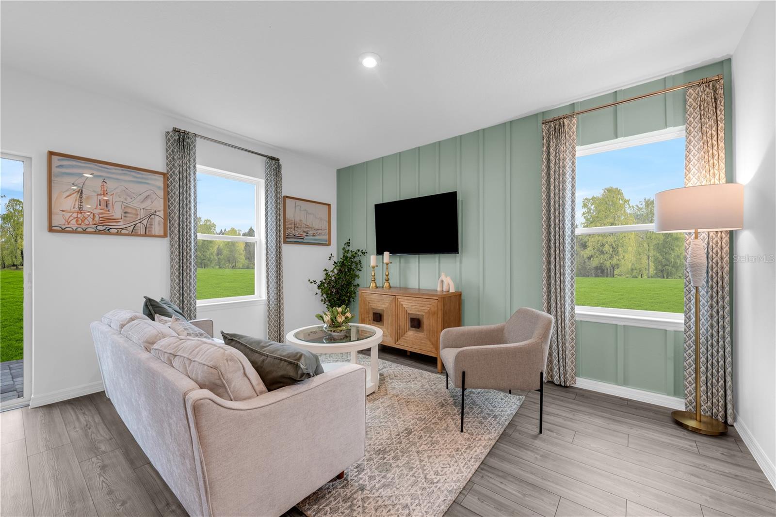 AVALON PARK TAVARES - Residential