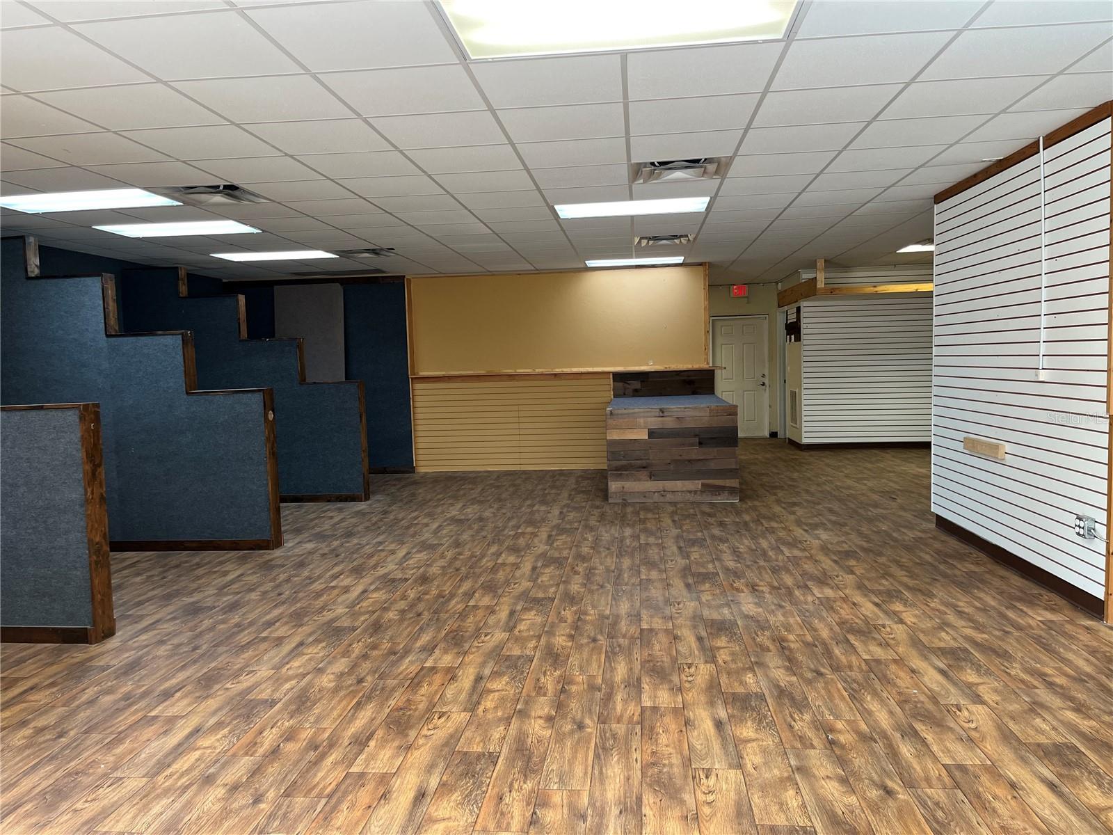 BAY STREET VILLAS - Commercial Sale