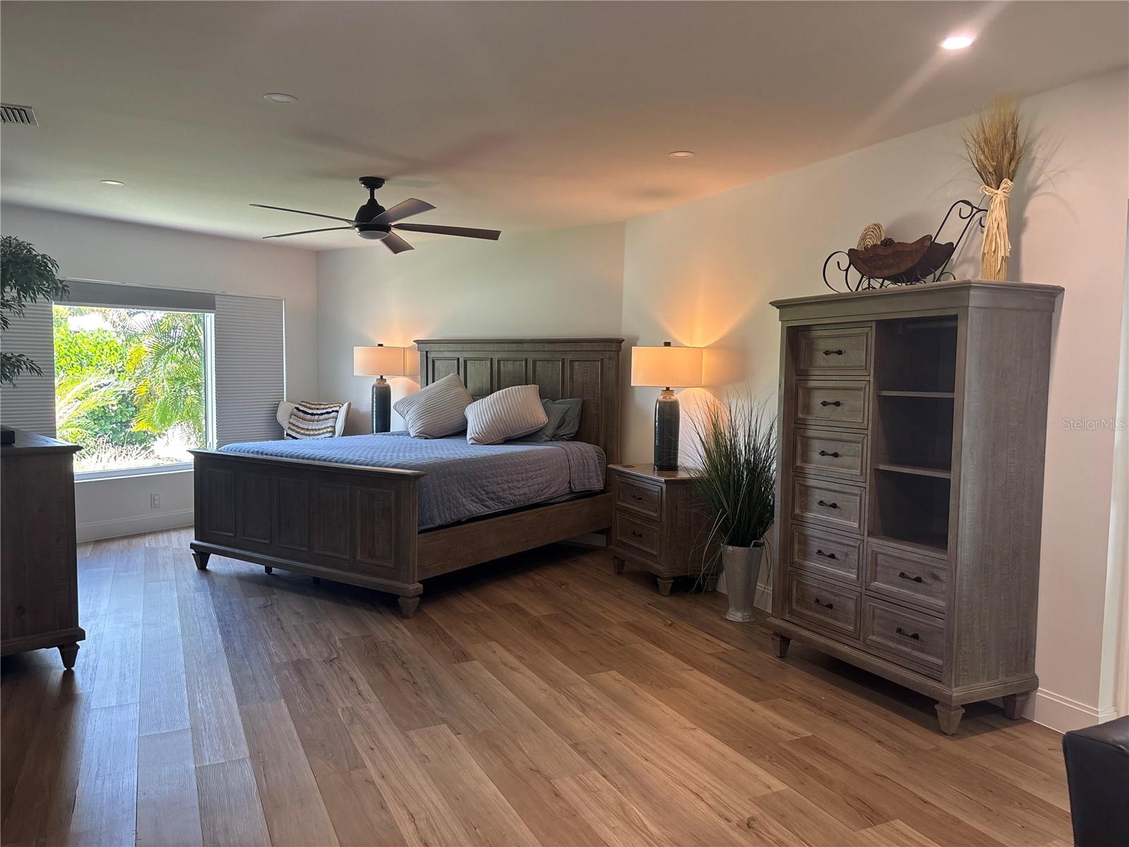SOUTH SIDE PARK - Residential