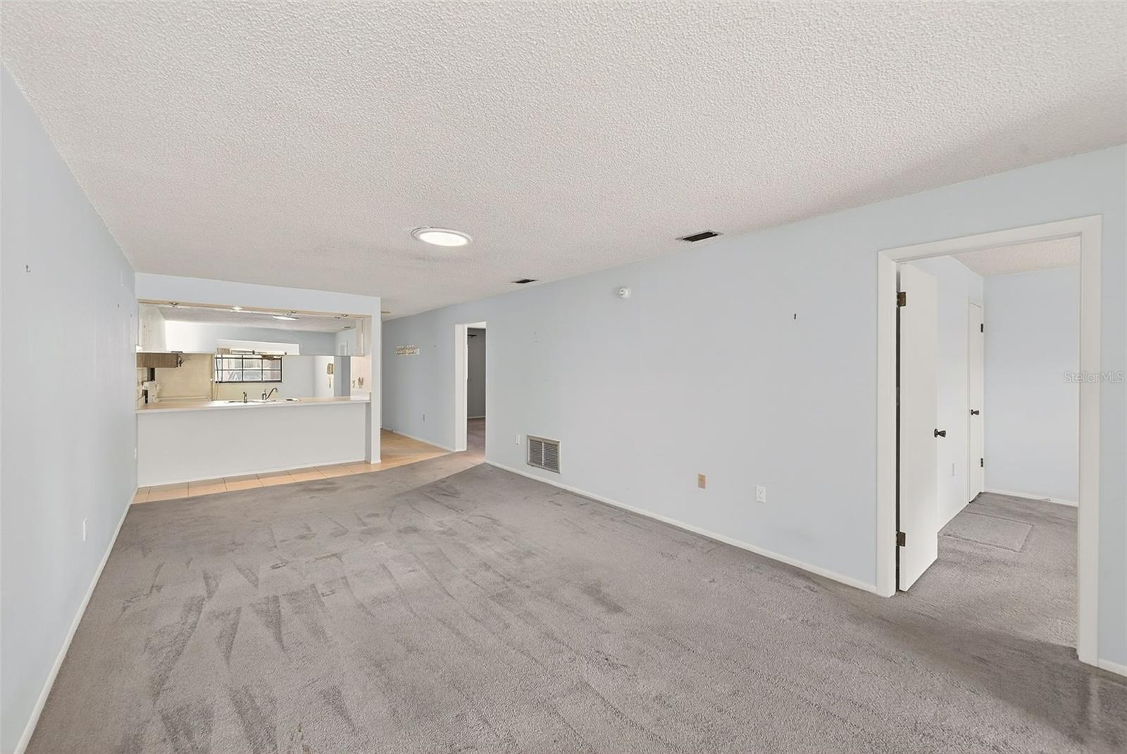 RIDGE GROVES CONDO - Residential