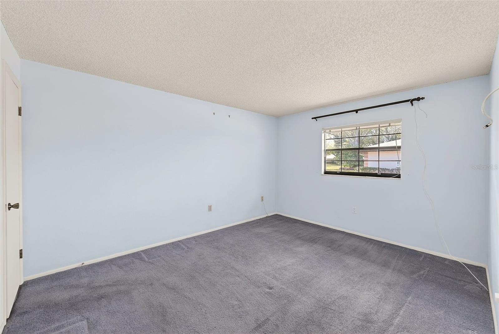 RIDGE GROVES CONDO - Residential