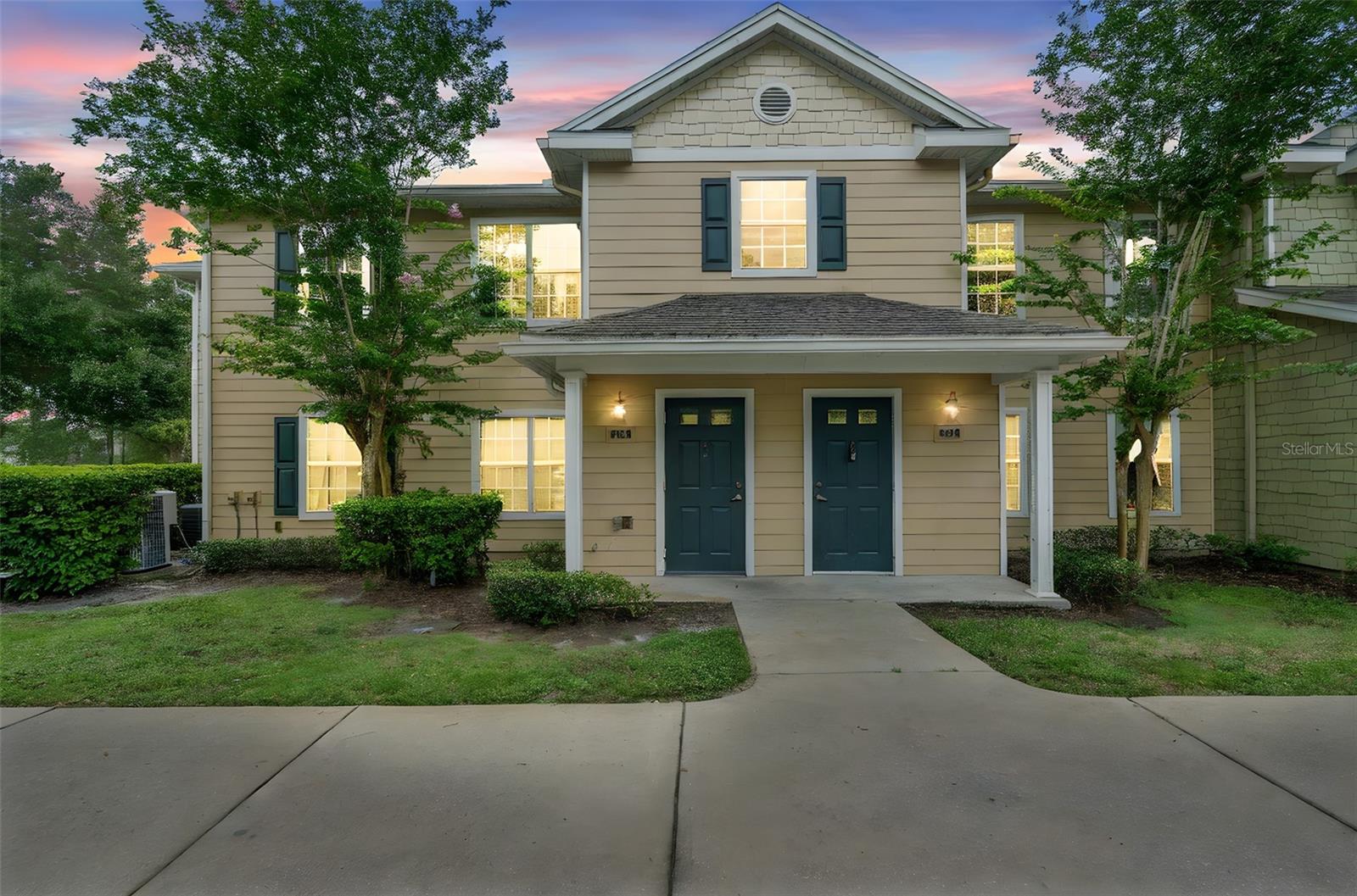Priced to Sell! 3-Bed/2-Bath Gated Condo in the Heart of Orange City!
Move-in ready and waiting for you! This spacious 3-bedroom, 2-bath condo is located in the highly desirable Enterprise Cove Condominiums—a private, gated community offering fantastic amenities.
Step inside to an open-concept floor plan with a functional split layout, ideal for comfortable everyday living and entertaining. The generous living and dining areas flow seamlessly, while the well-appointed kitchen provides ample counter and cabinet space.
Whether you're a first-time homebuyer, downsizing, or looking for a low-maintenance lifestyle, this condo fits the bill.
Community Amenities Include:
Sparkling pool and sundeck
Clubhouse for events and gatherings
Scenic walking trails and bike racks
Playground and BBQ/picnic area
Reserved parking and controlled access
Car care center
Pet-friendly environment
Conveniently located just minutes from I-4, local shopping, dining, schools, bowling, and more!
Don’t miss your opportunity to own in this well-maintained community. Schedule your private showing today!