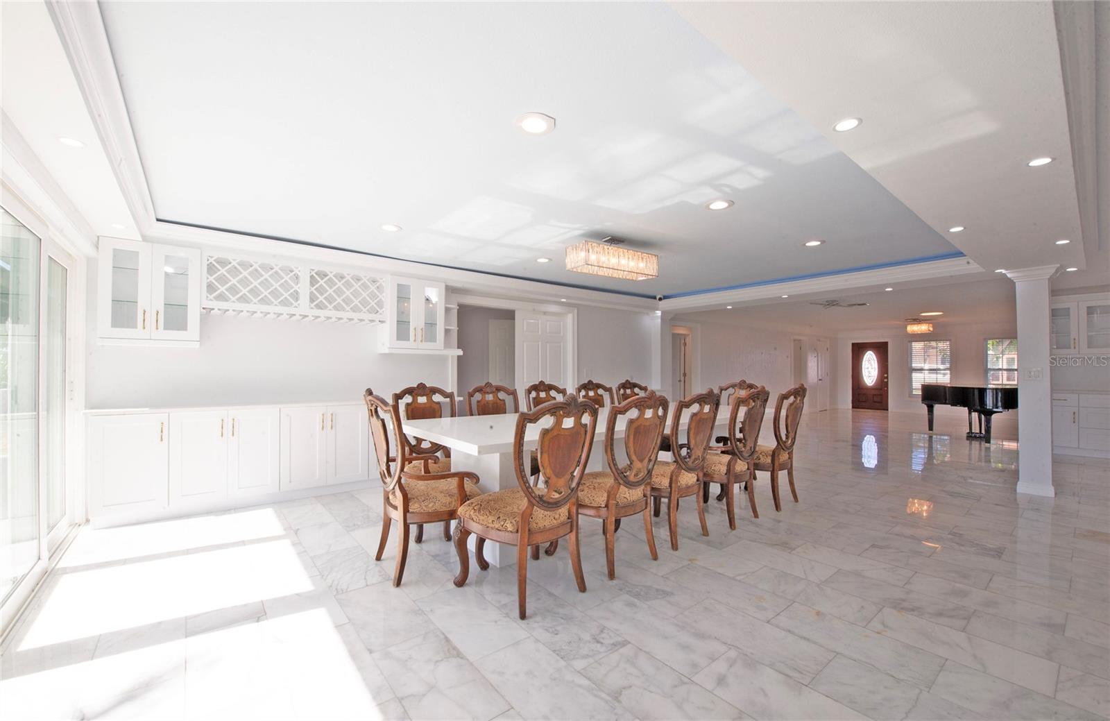 CRYSTAL ISLAND - Residential