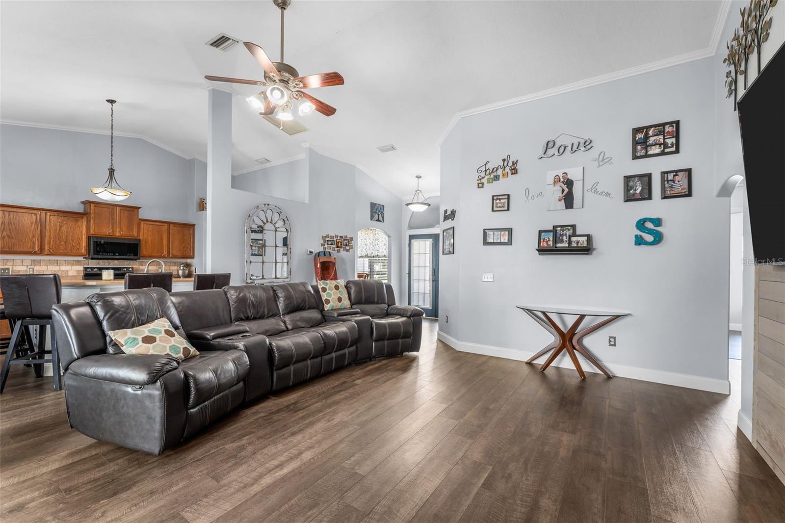 DIAMOND RIDGE - Residential