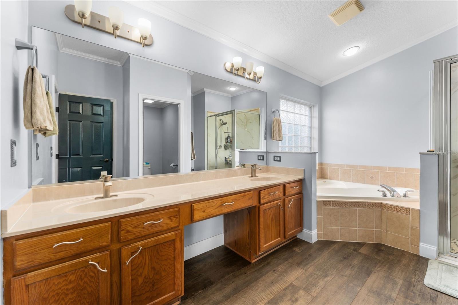 DIAMOND RIDGE - Residential