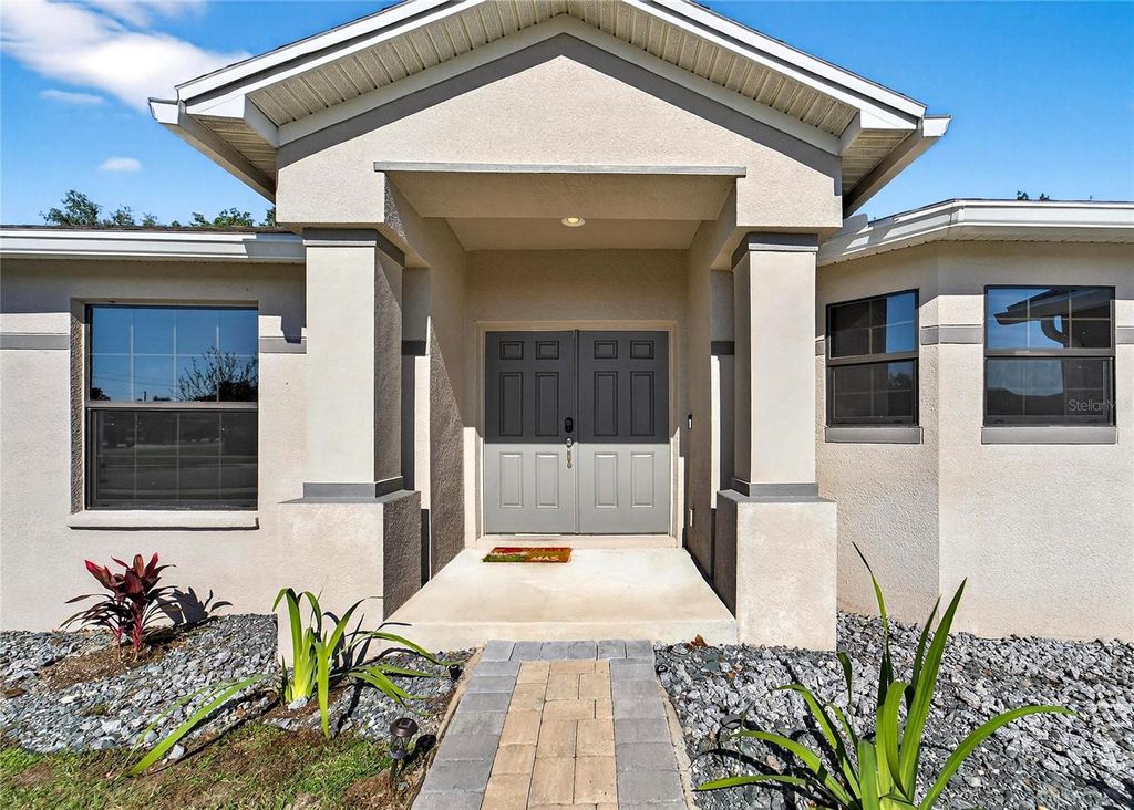 Photo of 2963 Creeks Crossing Boulevard, Lakeland, FL 33810 (MLS # TB8456306)