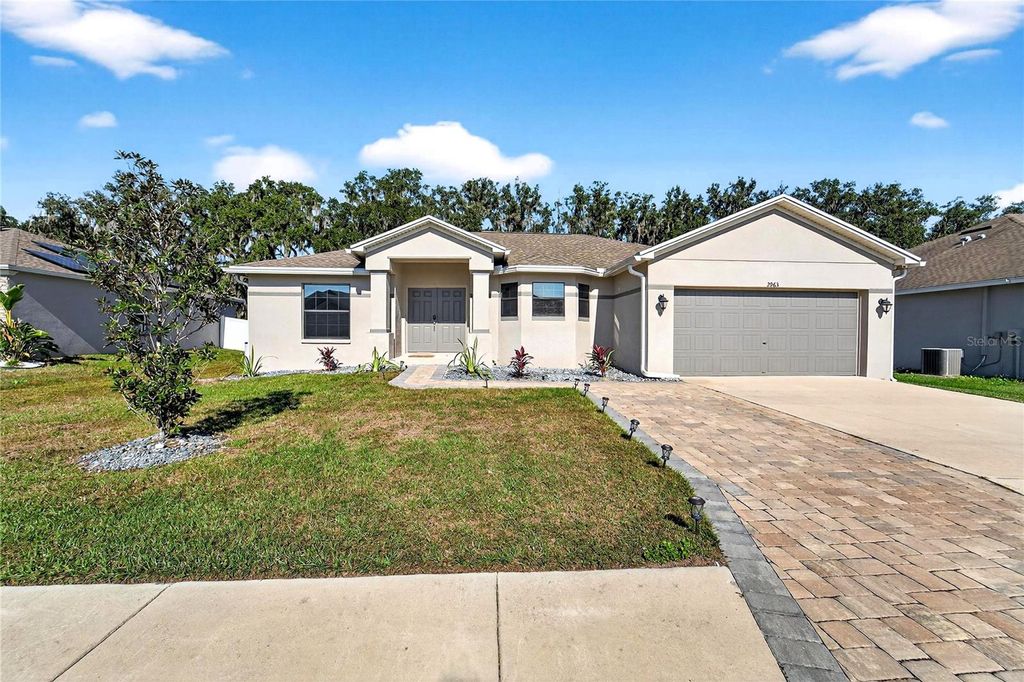 Photo of 2963 Creeks Crossing Boulevard, Lakeland, FL 33810 (MLS # TB8456306)