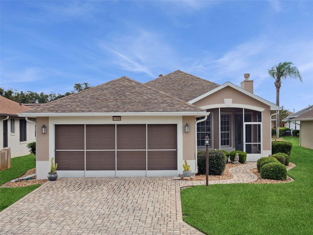 Photo of 21650 Stirling Pass, Leesburg, FL 34748 (MLS # G5102999)