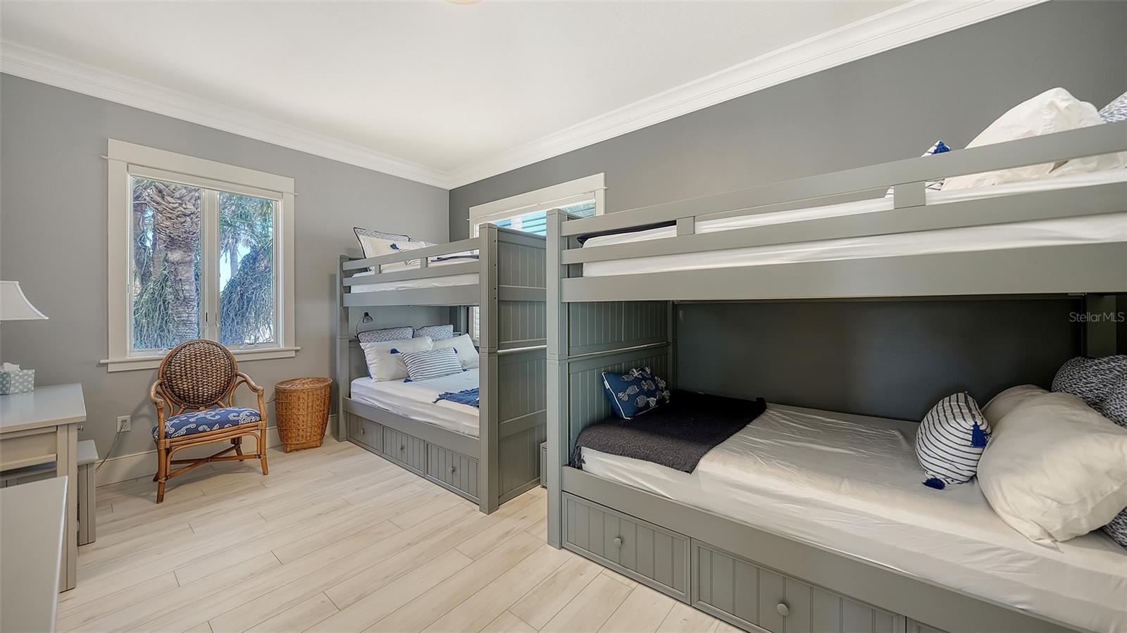 MANASOTA KEY - Residential