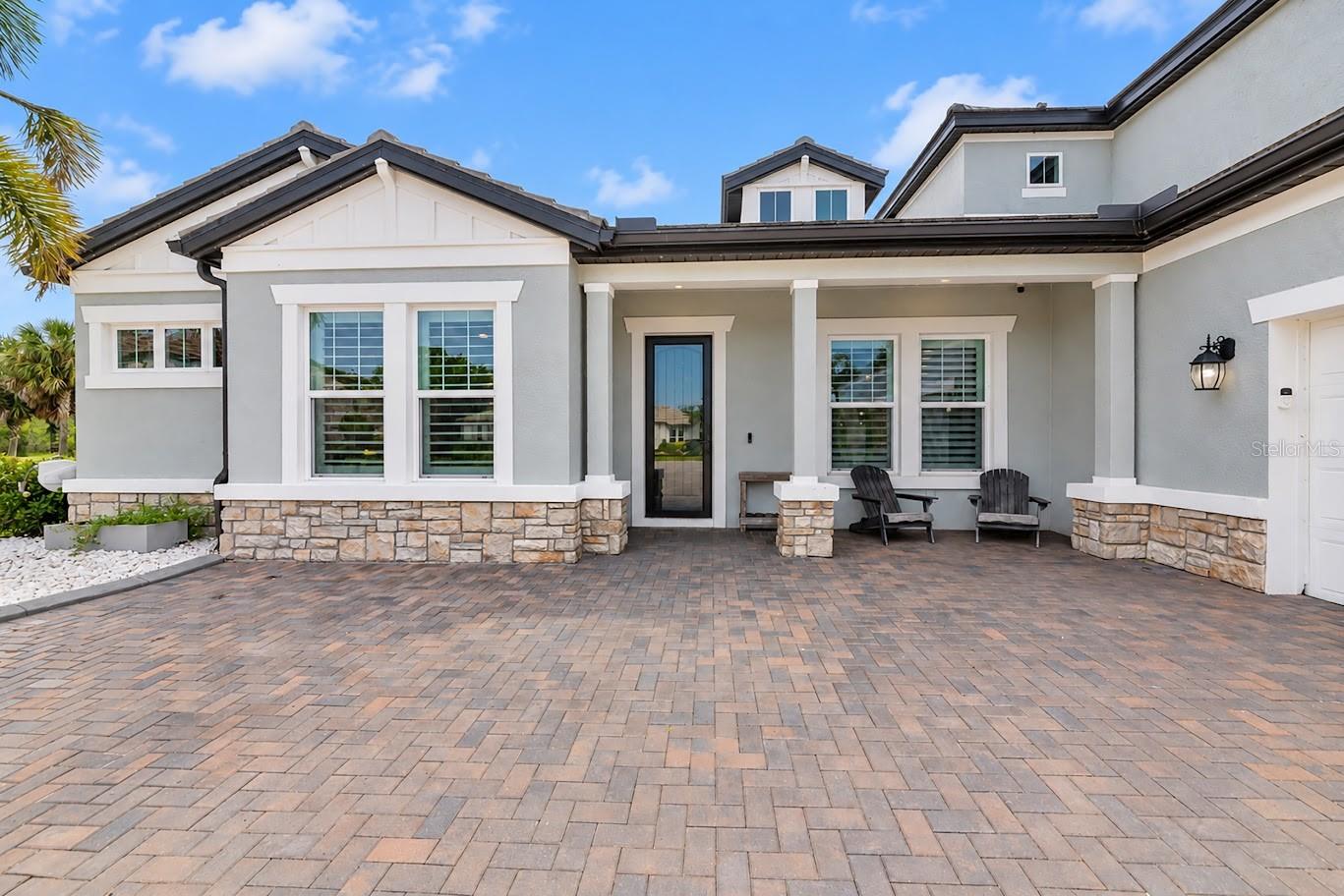 6233 RIVO LAKES BOULEVARD