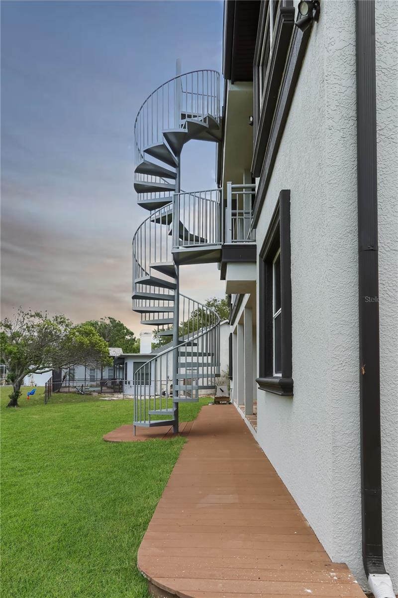 SAND BAY - Residential