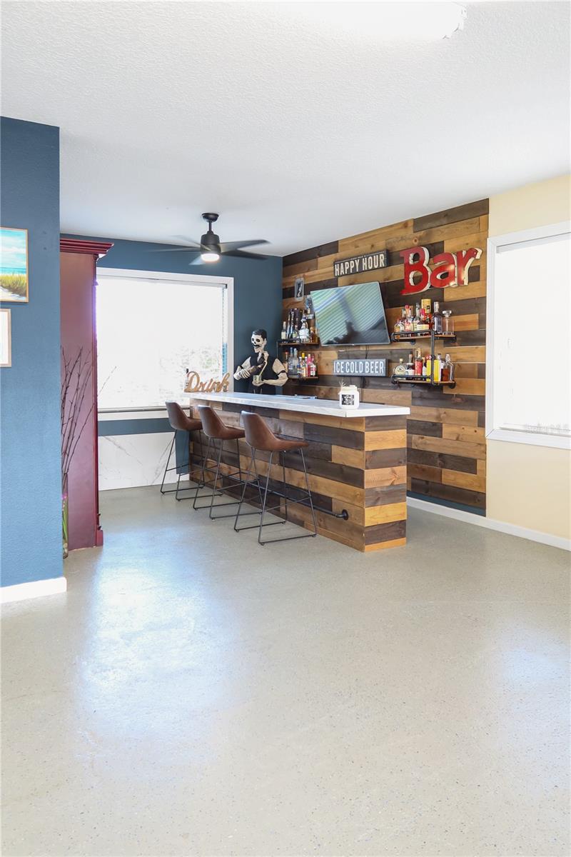 SAND BAY - Residential