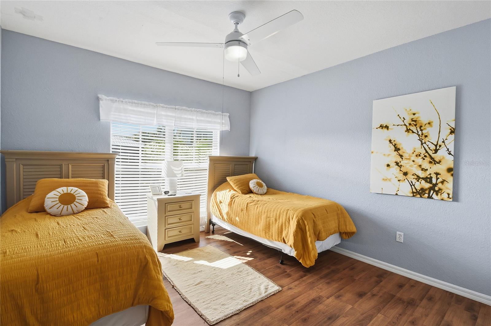 TOWNHOMES/CAPE HAZE - Residential