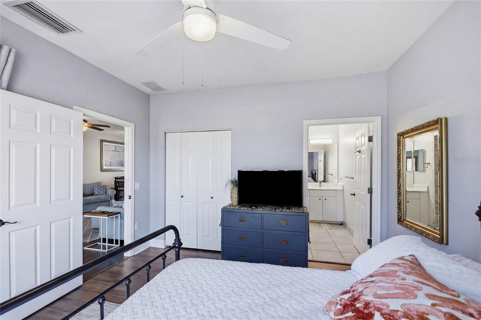 TOWNHOMES/CAPE HAZE - Residential