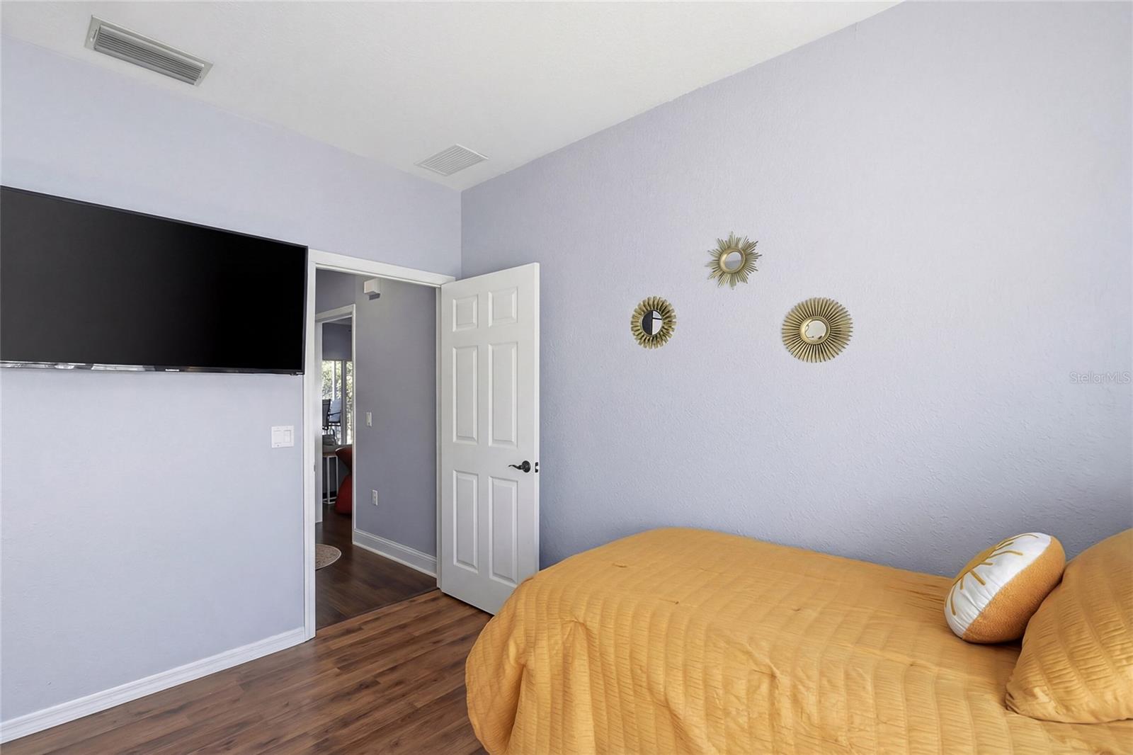 TOWNHOMES/CAPE HAZE - Residential