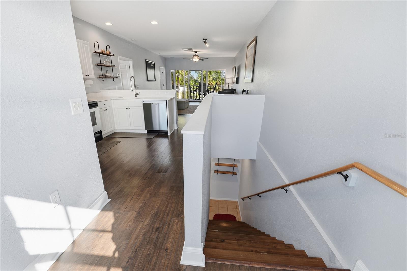 TOWNHOMES/CAPE HAZE - Residential