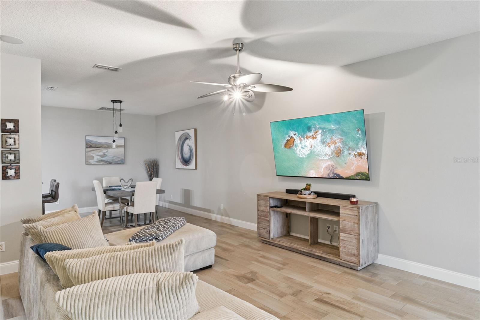 LAS CASCADA PHASE 1 - Residential