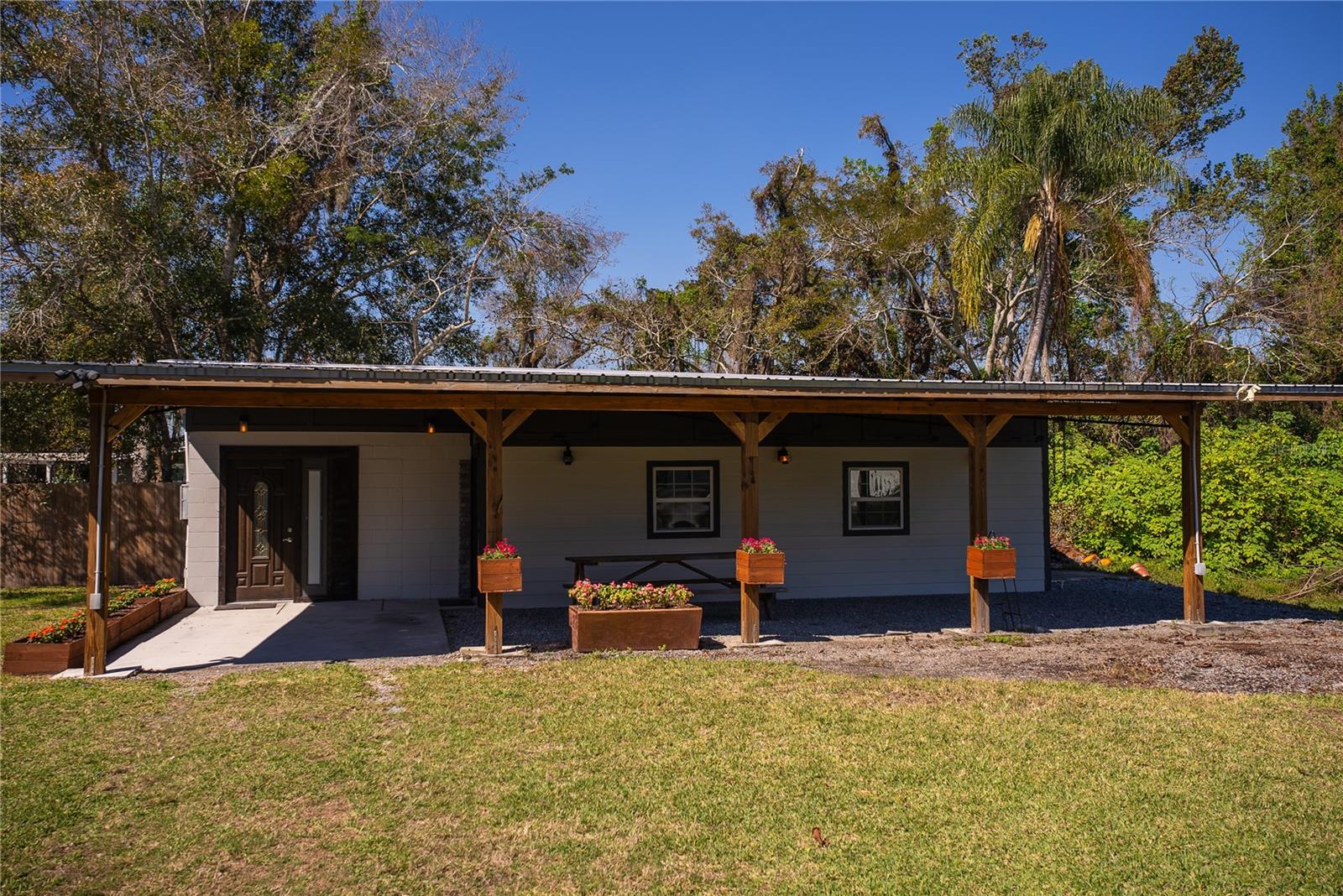 4452 FAIRVIEW AVENUE