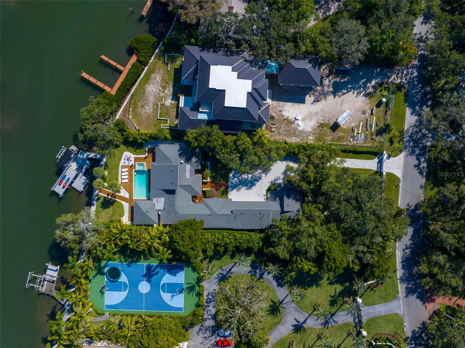 HARBOR ACRES - Residential