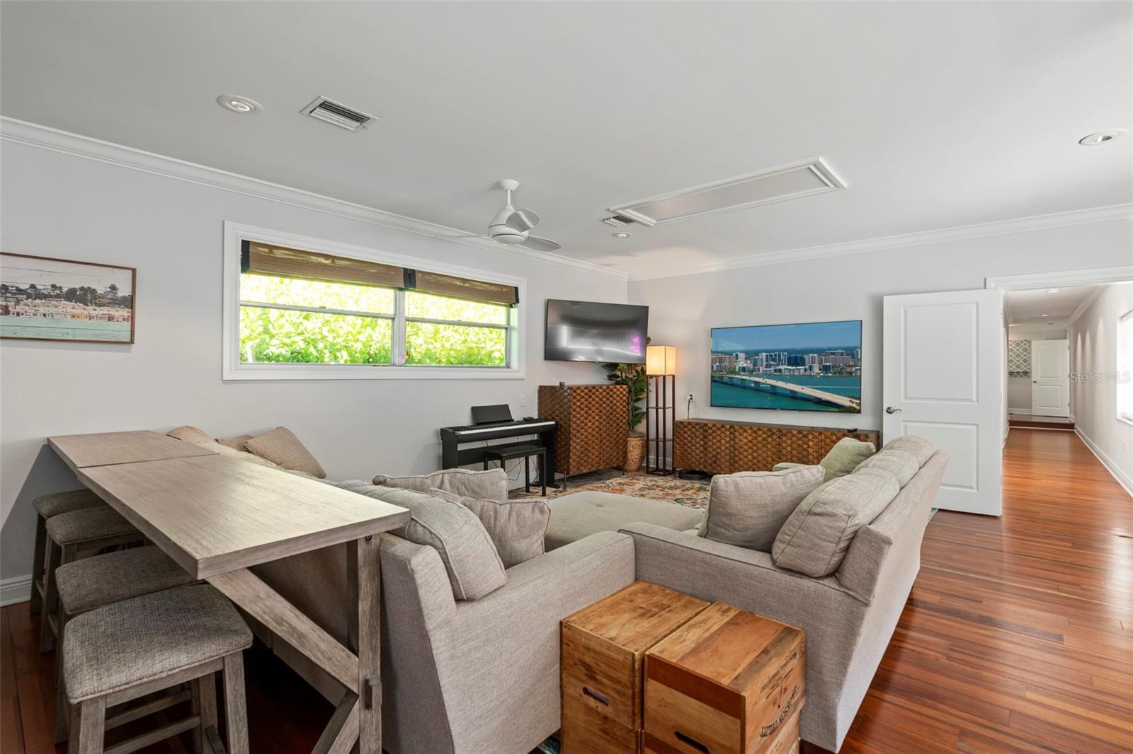 HARBOR ACRES - Residential