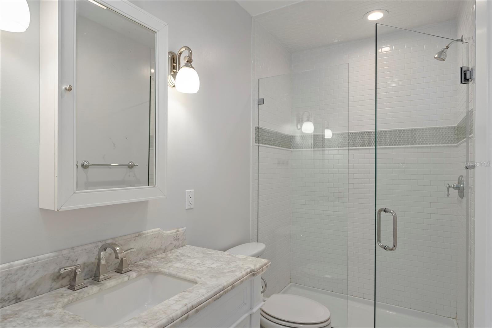 HARBOR ACRES - Residential