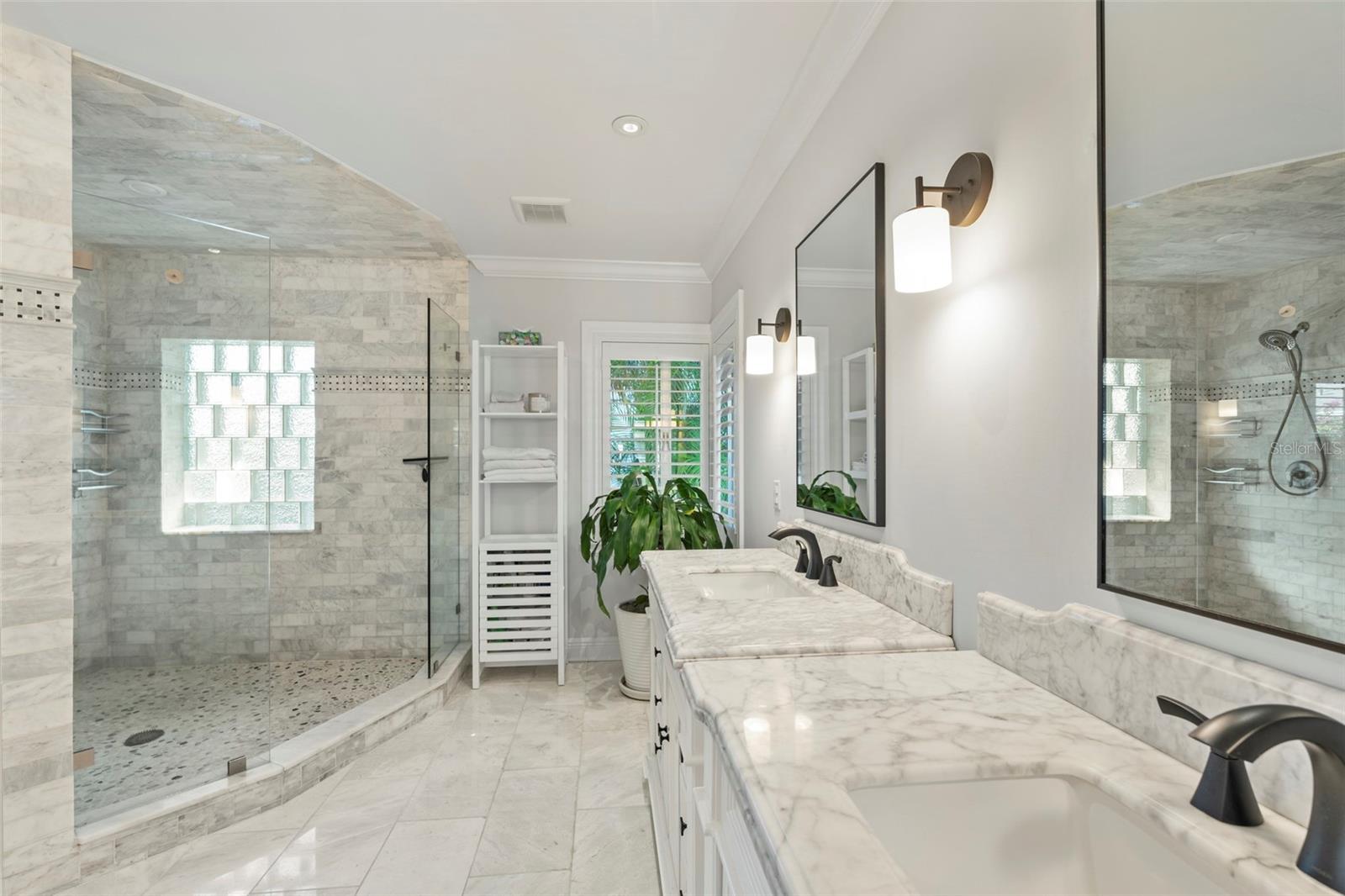 HARBOR ACRES - Residential