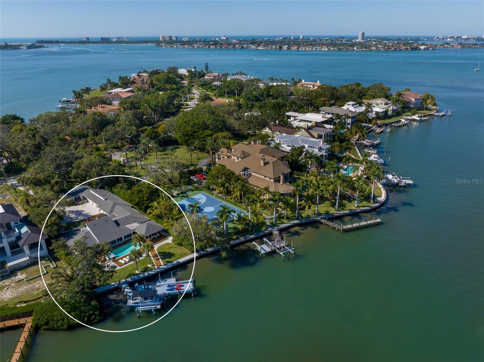 HARBOR ACRES - Residential