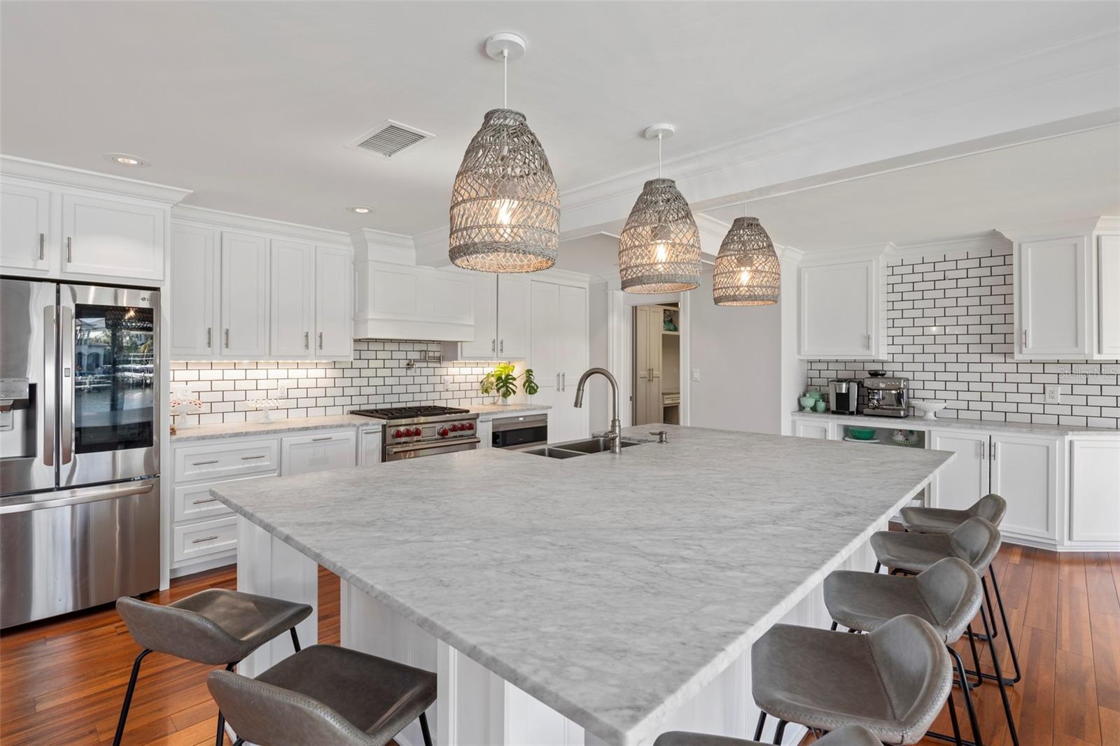 HARBOR ACRES - Residential