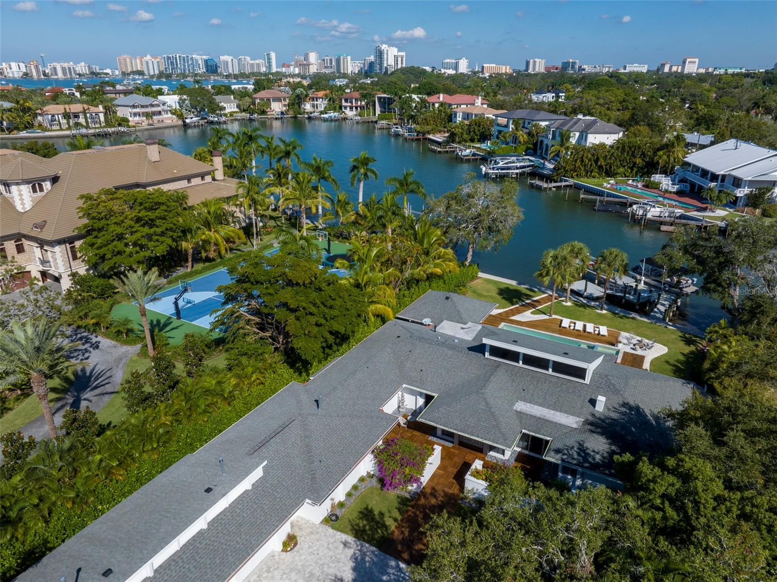 HARBOR ACRES - Residential