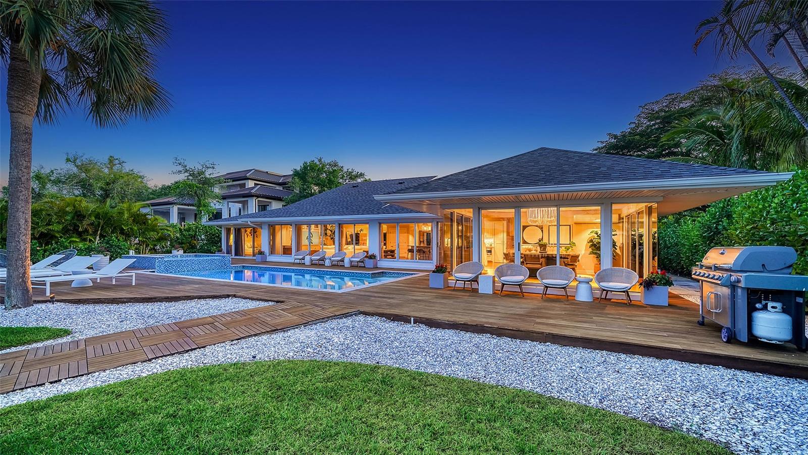 HARBOR ACRES - Residential