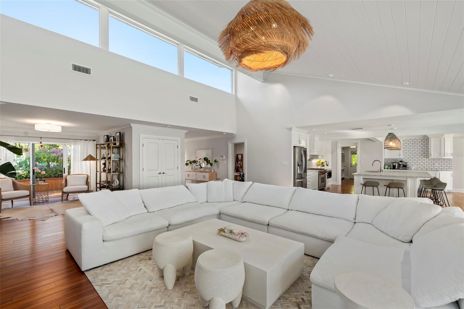 HARBOR ACRES - Residential