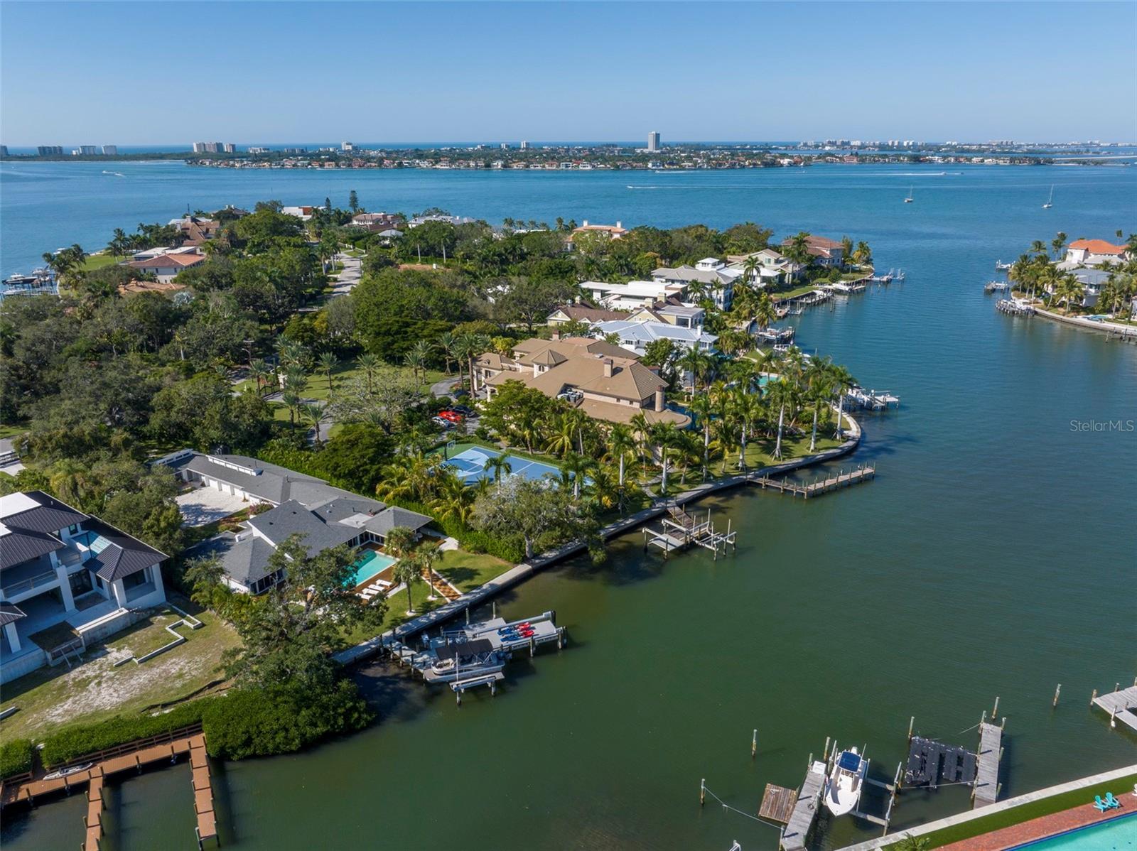 HARBOR ACRES - Residential