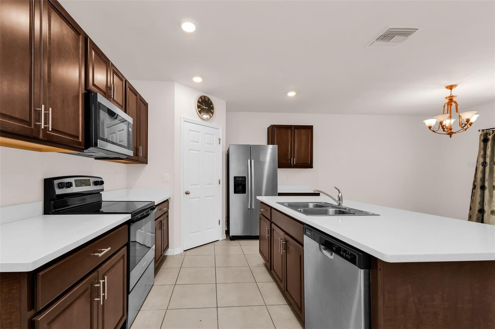 DEEP CREEK SECT 20 - Residential