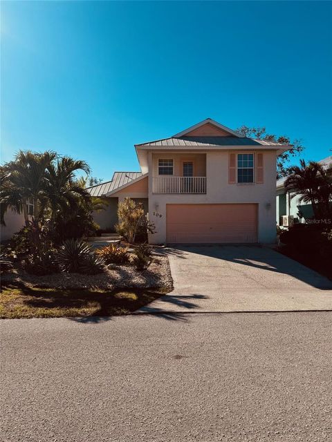 A home in NOKOMIS