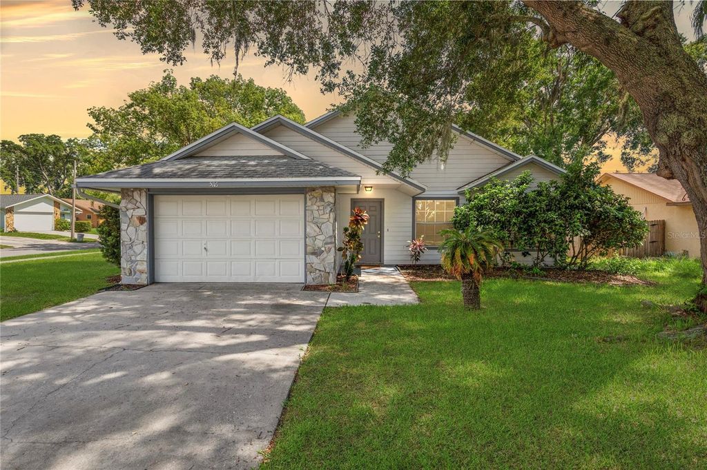 Photo of 5116 Plantation Drive, Holiday, FL 34690 (MLS # TB8402886)