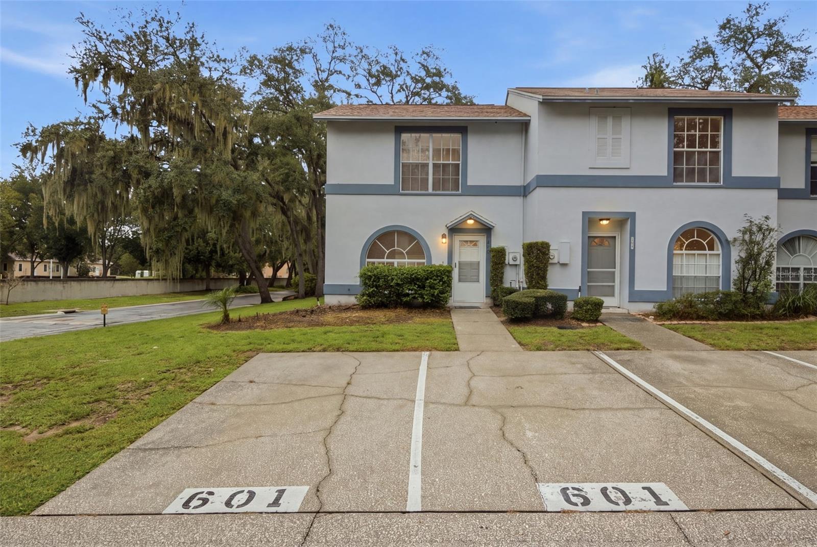 601 BAINBRIDGE DRIVE