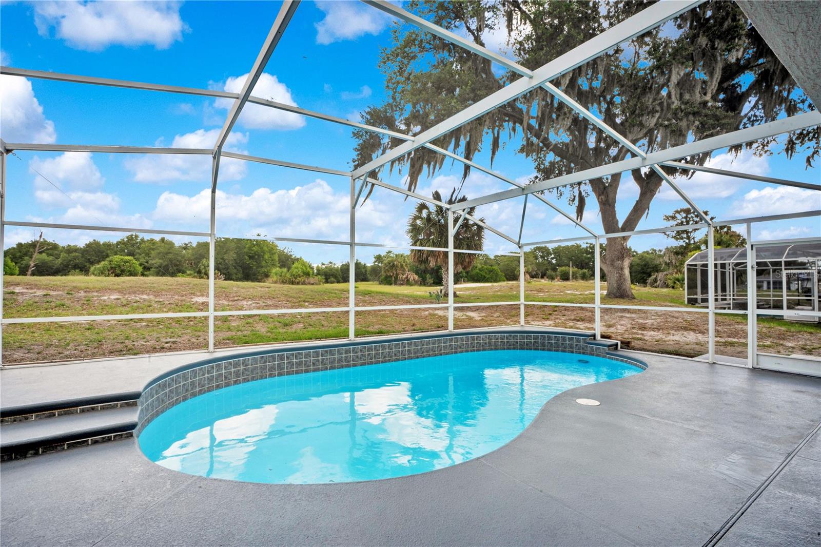 NATURES EDGE GOLF ESTATES - Residential